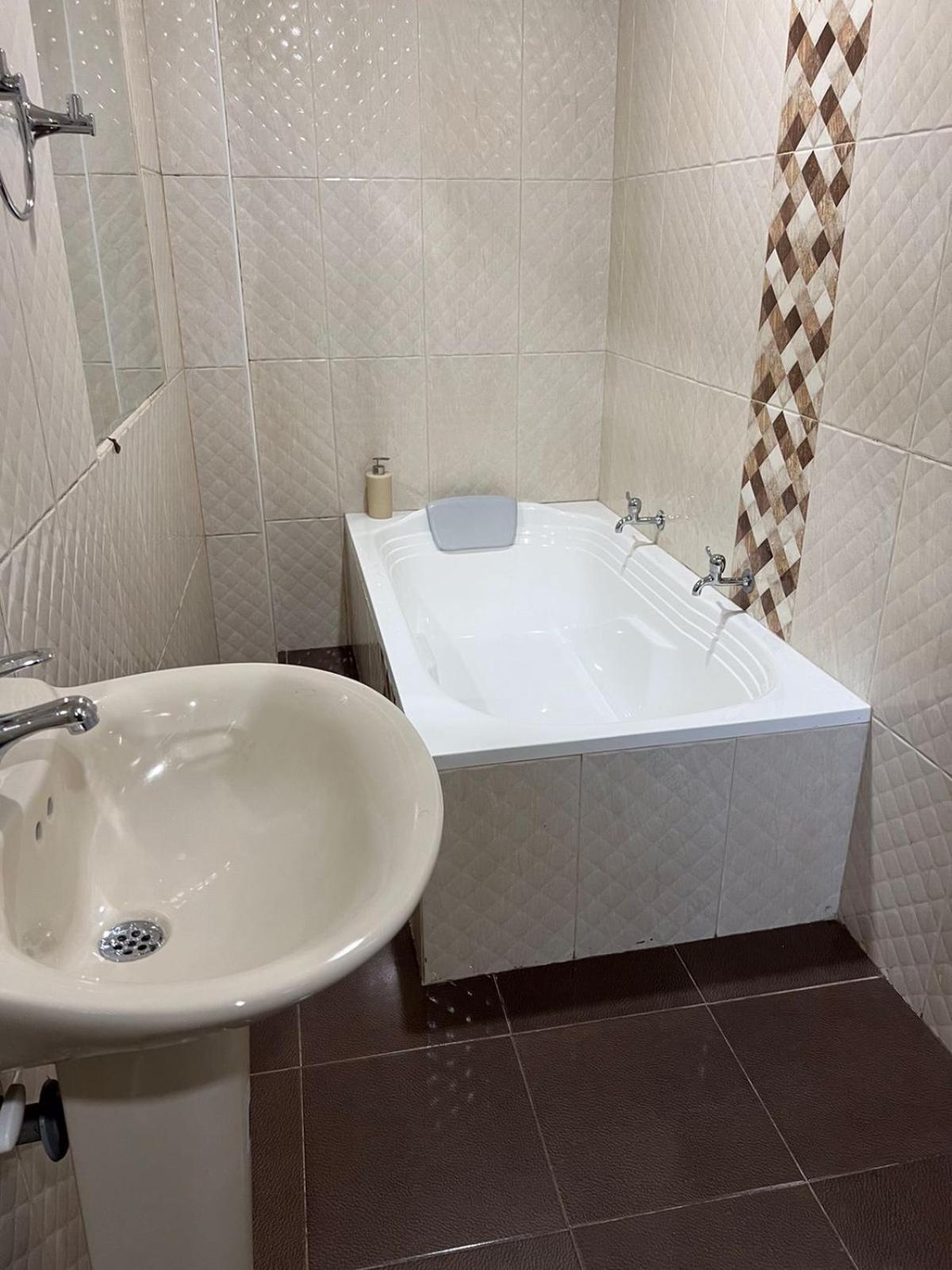 מלון מינקה Montes De Beraka (Adults Only) מראה חיצוני תמונה
